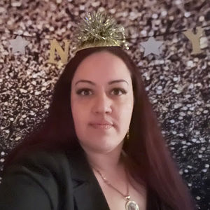 Meet your Posher, Gina